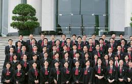 深圳龍華法律實務全面解析 刑事辯護、公司糾紛與債務處理